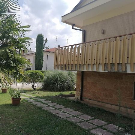 B&B Villaggio Sole Sulmona Exterior photo